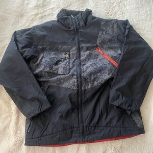 Columbia Black and Gray Outdoor Jacket with pockets